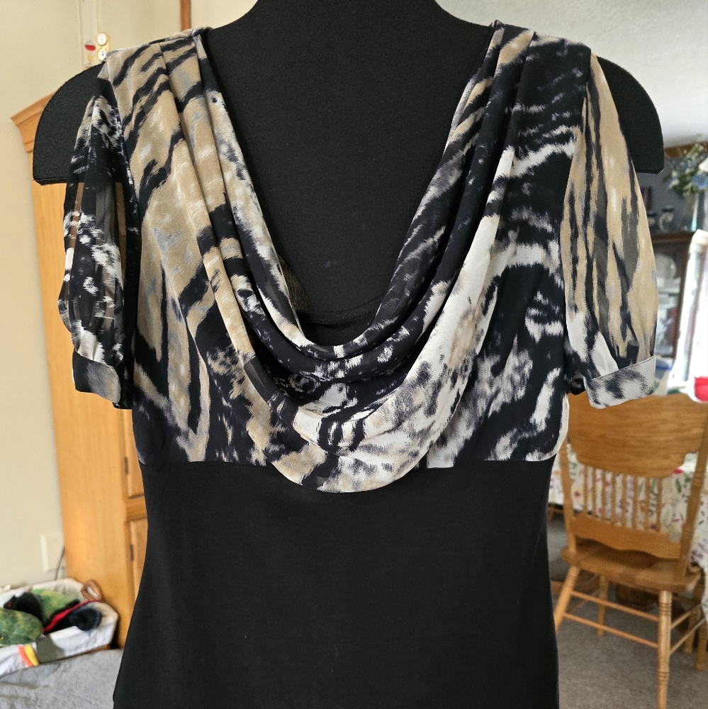 Ladies short sleeve blouse